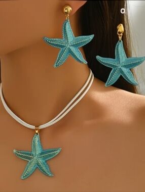 Starfish Necklace & Earrings Set
